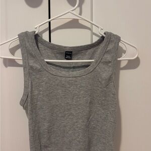 SHEIN Gray Ribbed Tank Top